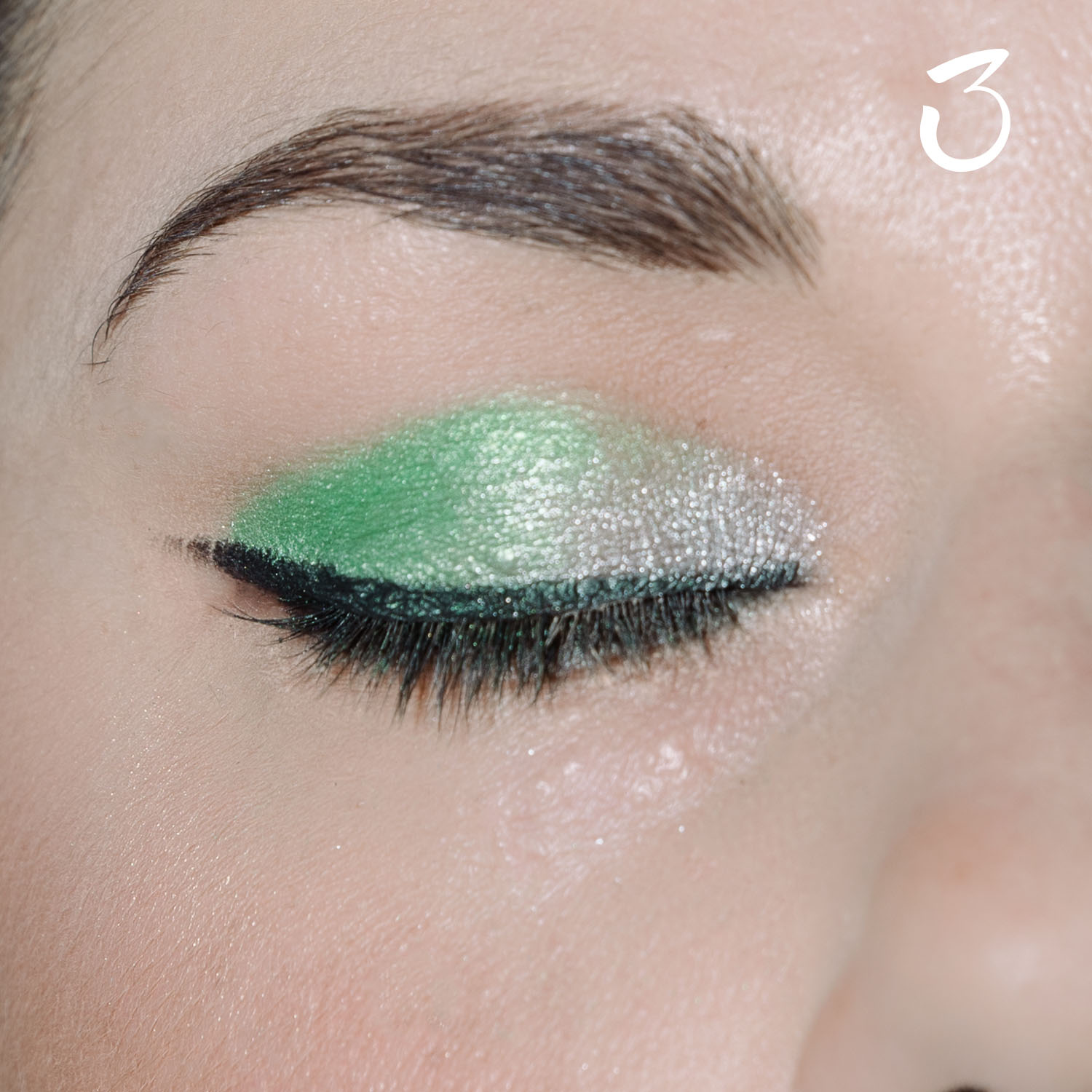 make up tutorial green 3