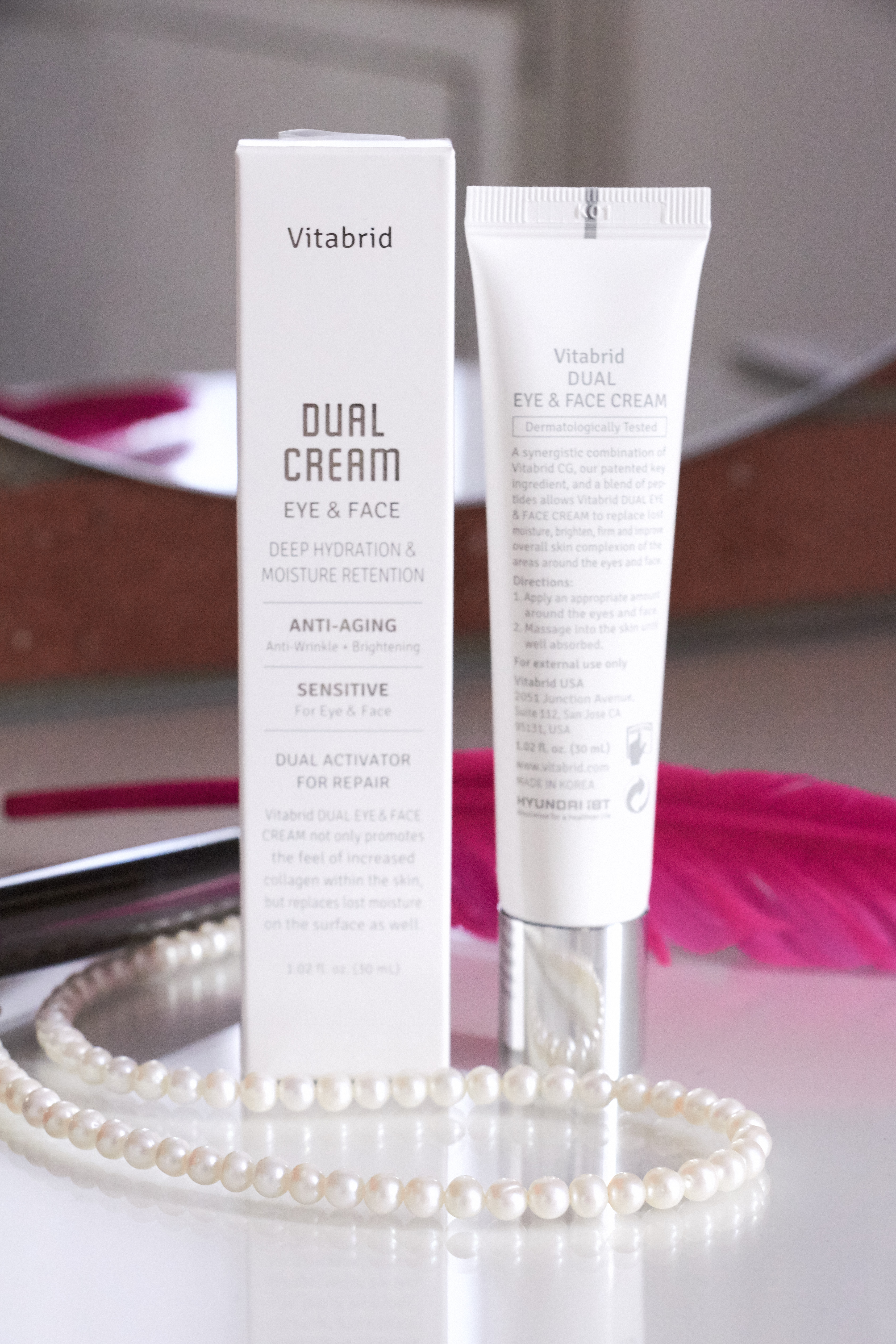 Vitabrid Dual Cream Eye Face Vitamina C
